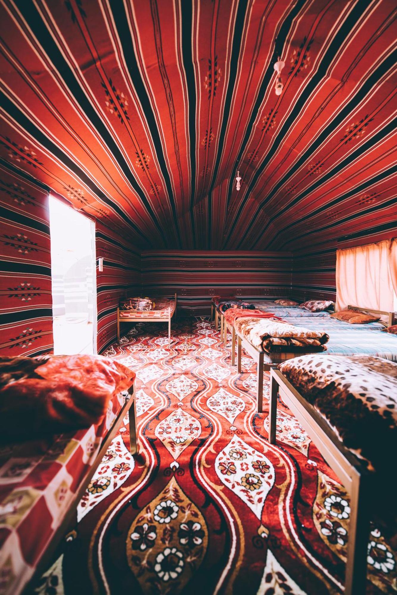Khaled'S Camp Hotel Вади Рум Екстериор снимка