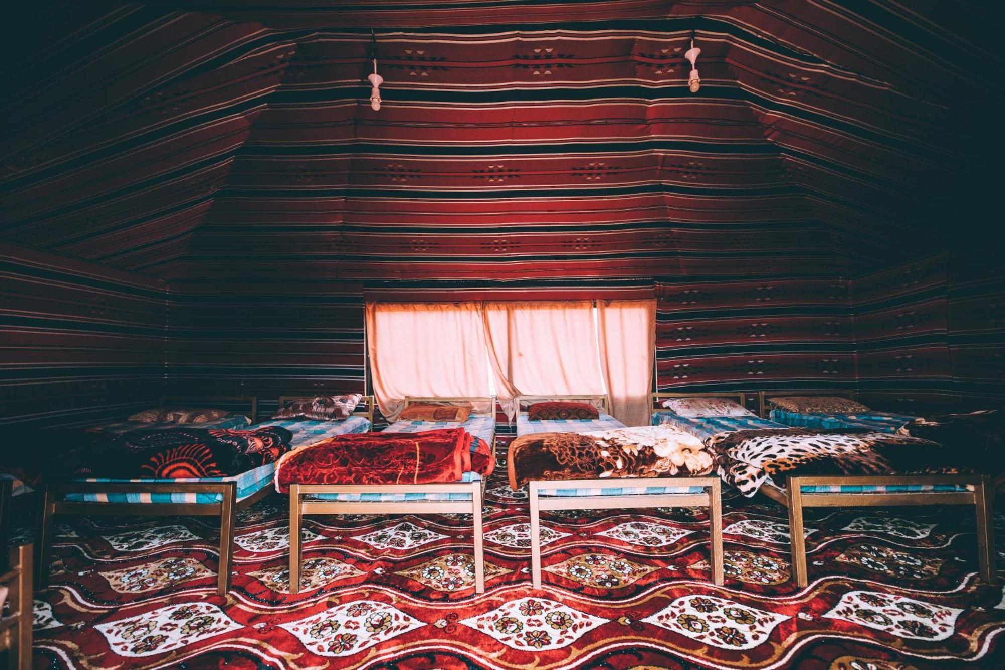 Khaled'S Camp Hotel Вади Рум Екстериор снимка