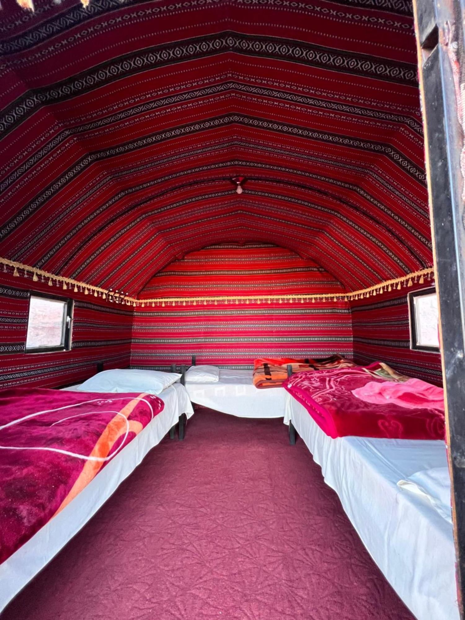 Khaled'S Camp Hotel Вади Рум Екстериор снимка